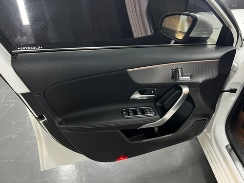 Mercedes-Benz A 200 PROGRESSIVE L18 2019