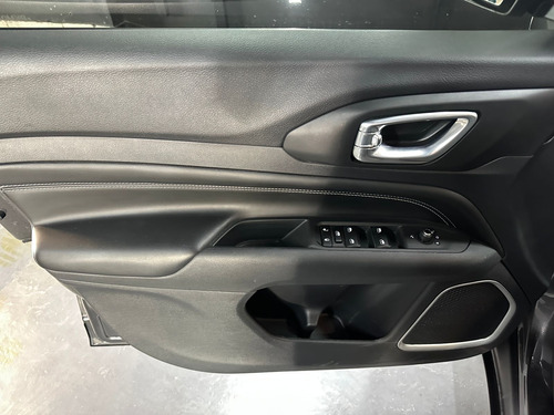 Jeep Compass 1.3 T 270 LONGITUDE AT6 L21 2023