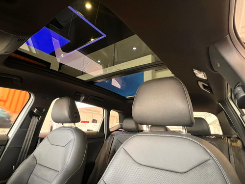 Volkswagen Taos 1.4 250 Tsi Highline 2025