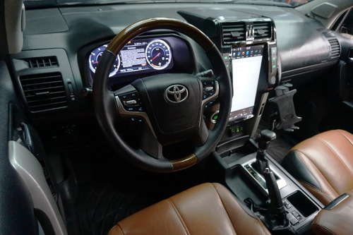 Toyota Land Cruiser 4.0 Prado Vx At 2010