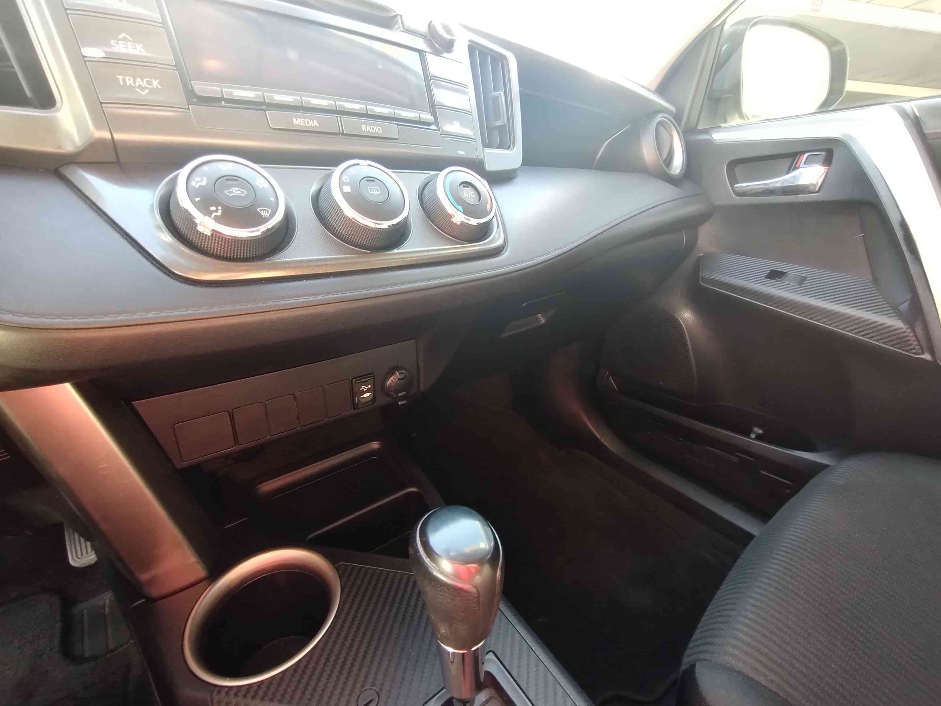 Toyota RAV 4 4 2.0 5 P L/16 4X4 VX CVT 2013