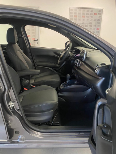 Fiat Cronos Precision CVT 2024