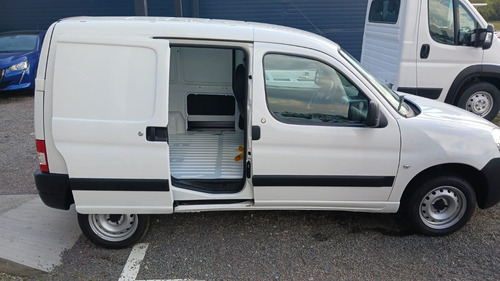 Peugeot Partner 1.6 Hdi Furgon Confort 92 2023