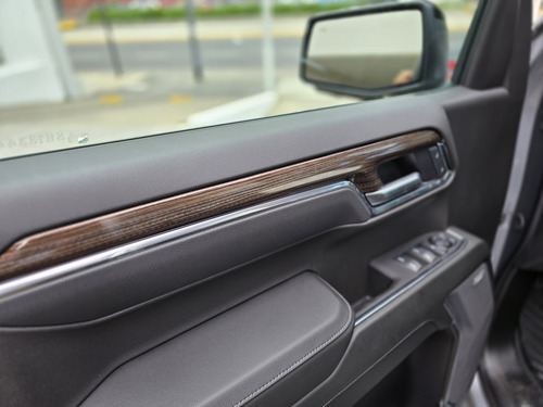 Chevrolet Silverado 5.3 V8 Z71 Trail Boss 2025