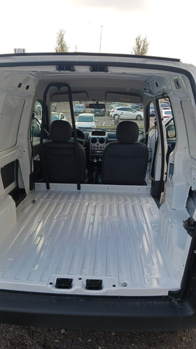 Peugeot Partner 1.6 Hdi Furgon Confort 92 2023