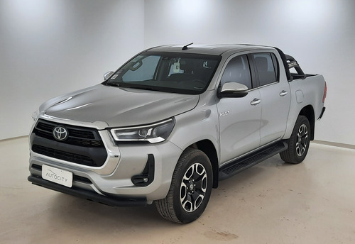 Toyota Hilux 2.8 TDI 4X2 DC SRX AT6 L21 2021