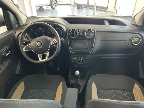 Renault Kangoo Ii 1.6 Sce Stepway 2026