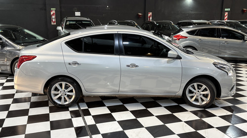 Nissan Versa 1.6 Advance Mt 2015