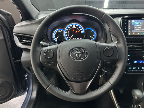 Toyota Yaris 1.5 XLS+ PLUS CVT 5P 2025