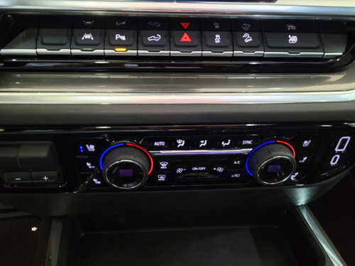 Chevrolet Silverado 5.3 V8 4X4 HIGH COUNTRY AT10 2026