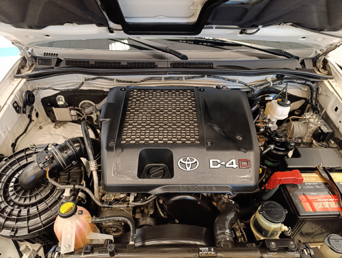 Toyota SW4 3.0 Srv Cuero I 171cv 4x4 2012