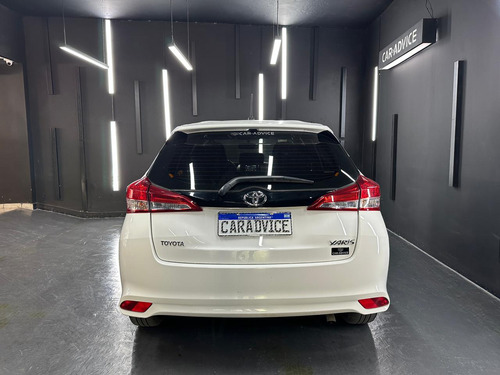 Toyota Yaris 1.5 XS CVT 5P 2025