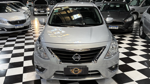 Nissan Versa 1.6 Advance Mt 2015