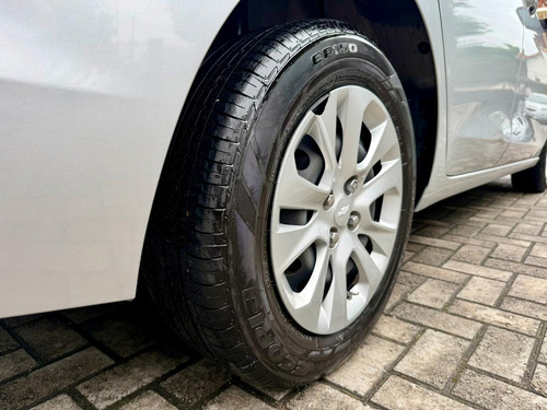 Chevrolet Onix 1.2 LT TECH ON-STAR PLUS 4P L19 2021