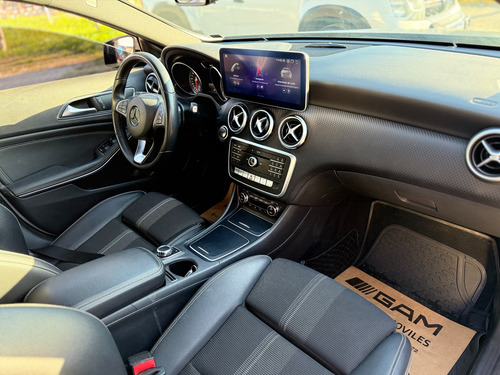 Mercedes-Benz Clase A 1.6 A200 Urban 156cv B.efficiency 2017