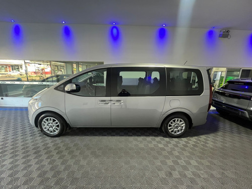 Hyundai Staria 2.2Td Safety 2Wd 2025