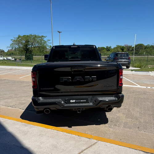 RAM 1500 3.0 Laramie Nigth Edition 4X4 At8 2025