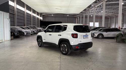 Jeep Renegade 1.8 Sport 2016