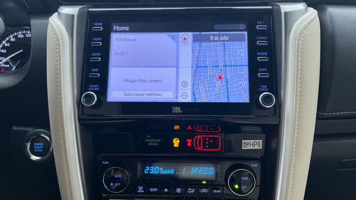 Toyota Hilux SW4 2.8 Tdi Diamante Ii 4x4 7as 6at 2022