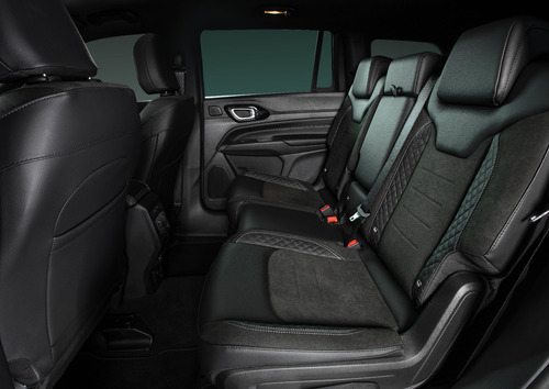 Jeep Commander 2.0 Blackhawk AT 2025