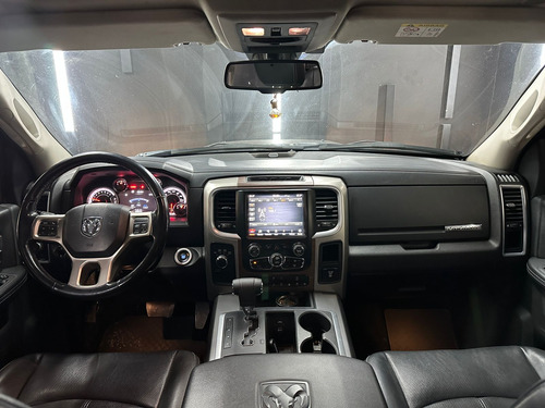 RAM 1500 5.7 DC 4X4 LARAMIE AT L13 2020