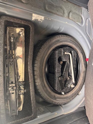 Volkswagen Suran 1.6 CROSS HIGHLINE L15 2015