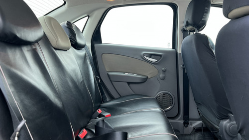 Fiat Grand Siena 1.6 Essence 115cv 2014