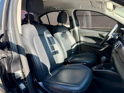 Fiat Cronos 1.8 PRECISION AT L21 2022