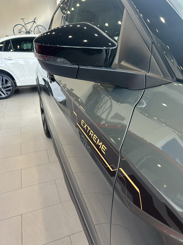 Volkswagen T-Cross 1.0 200 Tsi Extreme Aut 2025