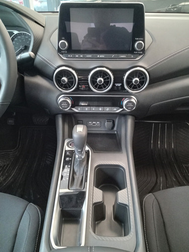 Nissan Sentra 2.0 Advance Cvt 2025