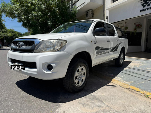 Toyota Hilux HILUX 4X2 CABINA DOBLE DX 2.5 TD 2009