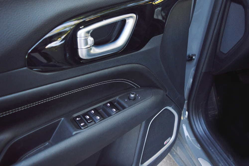 Jeep Compass 1.3 T270 Serie-S 4X2 At6 2025