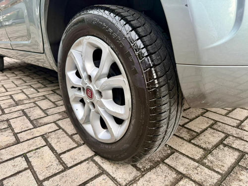 Fiat Uno 1.4 ATTRACTIVE TOP 5P L13 2015