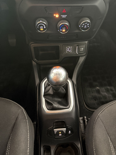 Jeep Renegade 1.8 Sport Mt5 Fwd 2022