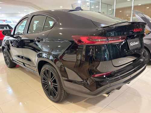 Fiat FASTBACK 1.3 Abarth T270 At6 2026