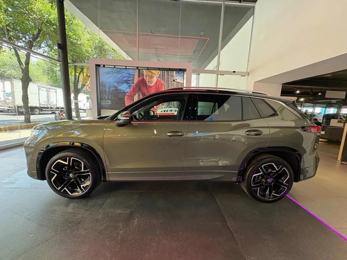 Volkswagen Tiguan VOLKSWAGEN TIGUAN R-LINE 250TSI DSG FC 2025