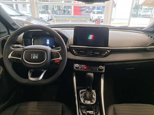 Fiat FASTBACK 1.3 T270 At6 2025