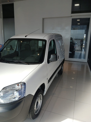 Peugeot Partner 1.6 Hdi Furgon Confort 92 2023