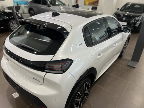 Peugeot 208 1.0T Gt 2026