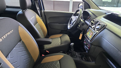 Renault Kangoo Ii 1.6 Sce Stepway 2026