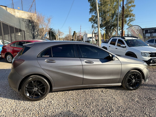 Mercedes-Benz Clase A 1.6 A200 Urban 156cv B.efficiency 2017
