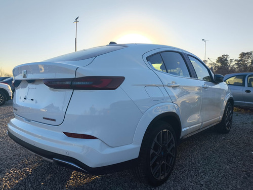 Fiat FASTBACK 1.3 T270 At6 2025