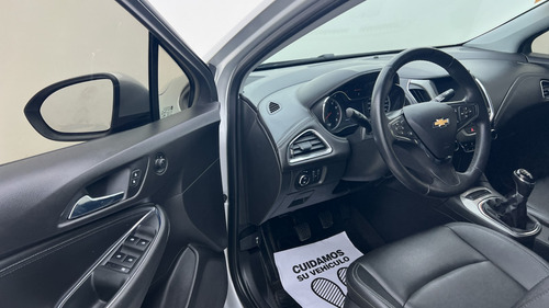 Chevrolet Cruze II 1.4 Sedan Lt 2021