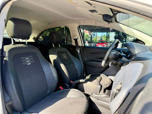 Chevrolet Onix 1.4 JOY BLACK 5P L19 2020