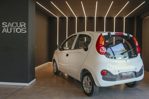 Chery QQ 1.0 Confort Security 2018