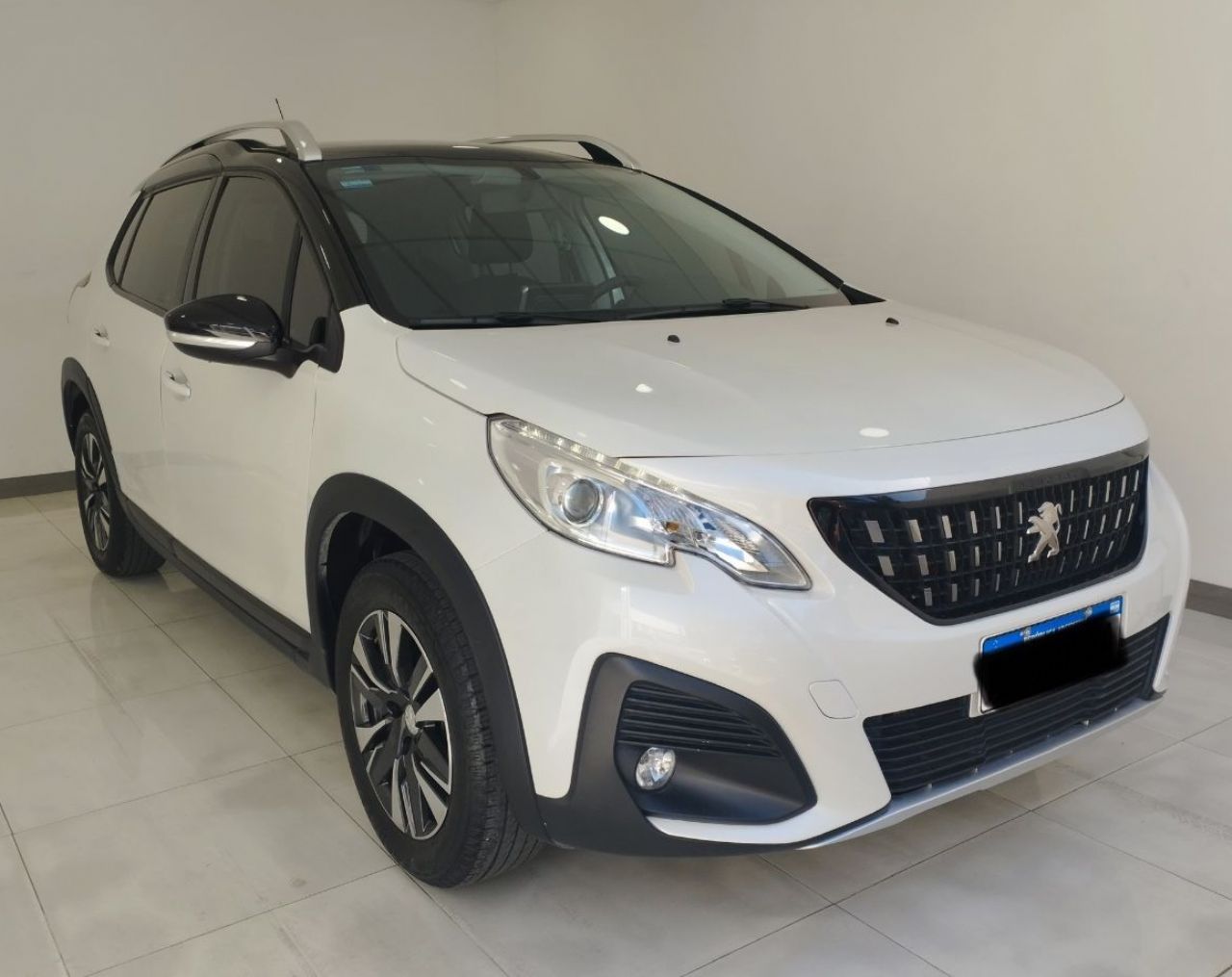 Peugeot 2008 1.6 Feline 2023