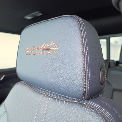 Chevrolet Silverado 5.3 V8 High Country 2026