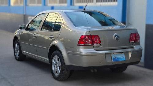 Volkswagen Bora 2.0 Trendline 115cv 2009