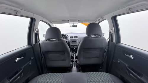 Volkswagen Suran 1.6 Comfortline 101cv 2015