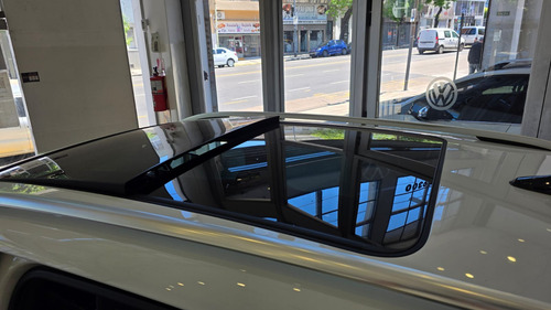 Volkswagen Tiguan VOLKSWAGEN TIGUAN R-LINE 250TSI DSG FC 2025